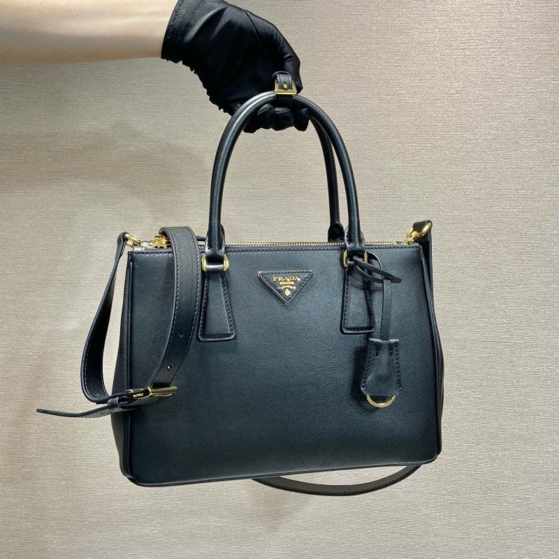 Pra*a top handle bags